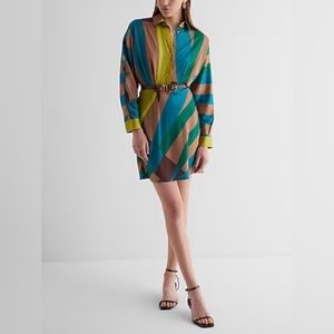 NWT Express Satin Printed Half Button Up Mini Portofino Shirt Dress. Size XS